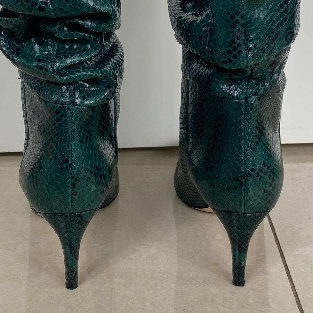 PARIS TEXAS GREEN PYTHON PRINTED LEATHER SLOUCHY BOOTS 37.5 - Picture 3 of 5